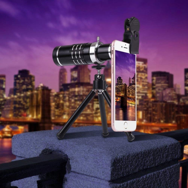 Universal 18X Zoom Telescope Telephoto Camera Lens with Tripod Mount & Mobile Phone Clip, For iPhone, Galaxy, Huawei, Xiaomi, LG, HTC and Other Smart Phones (Silver) - Telescope & Microscope by buy2fix | Online Shopping UK | buy2fix